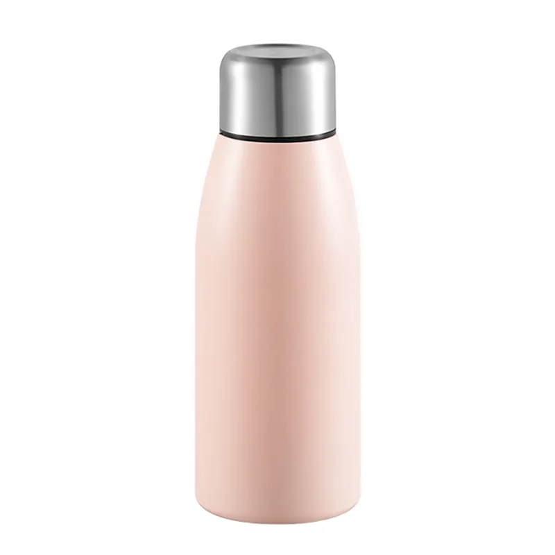Por que uma garrafa térmica rosa está se tornando a escolha perfeita para uma hidratação elegante e saudável