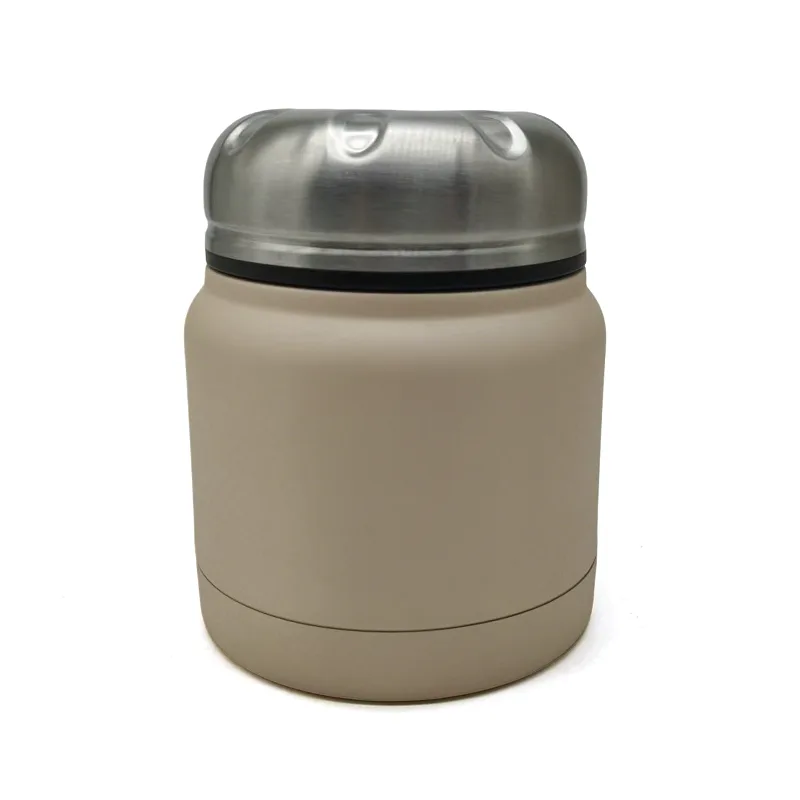 Lancheira isolada a vácuo